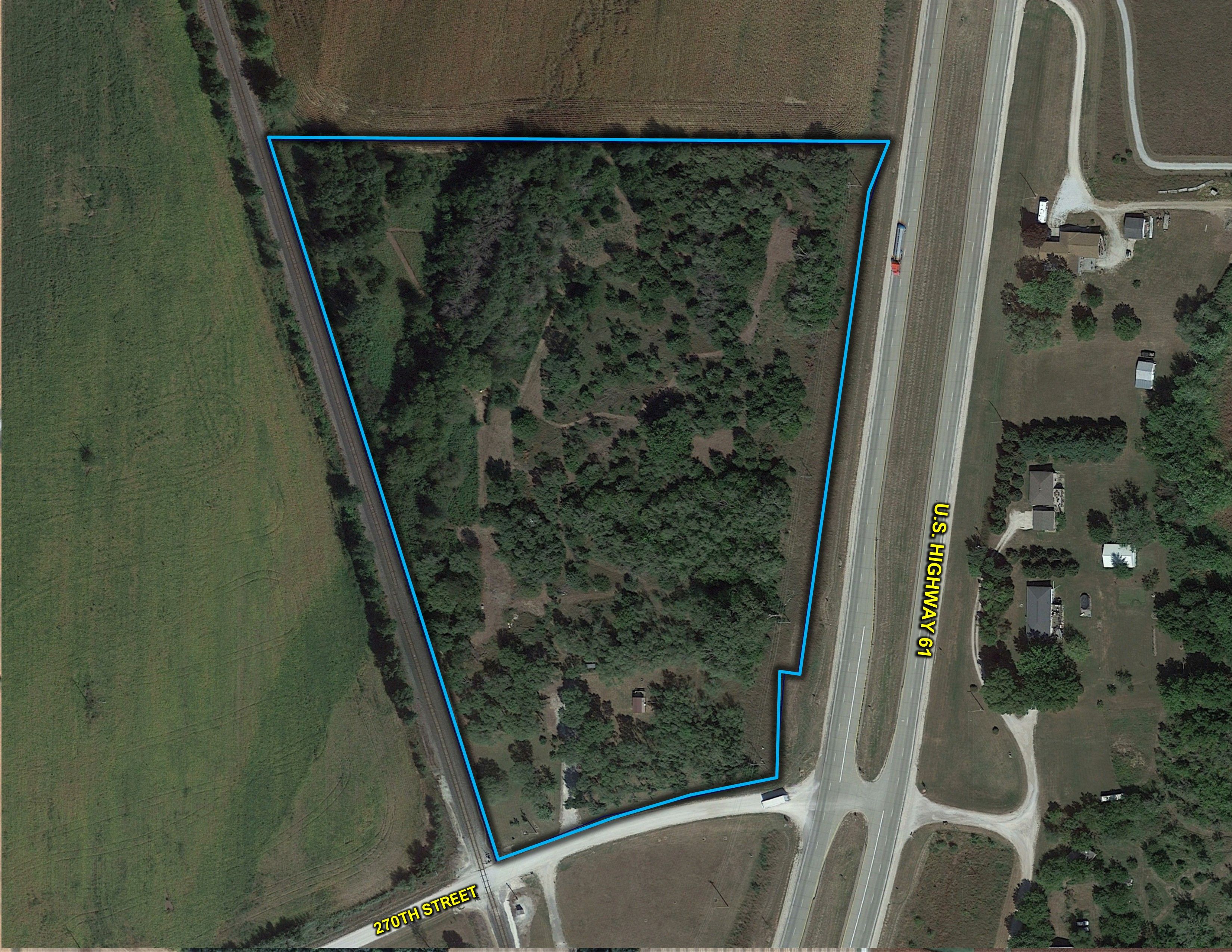 Listing Photo: Ten Acre GC